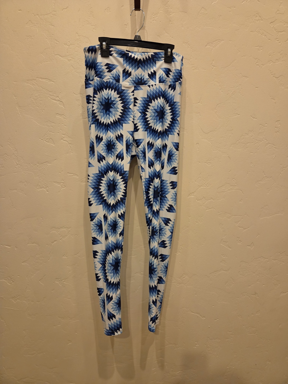 Mott50 Blue and White Geometric Starburst Leggings